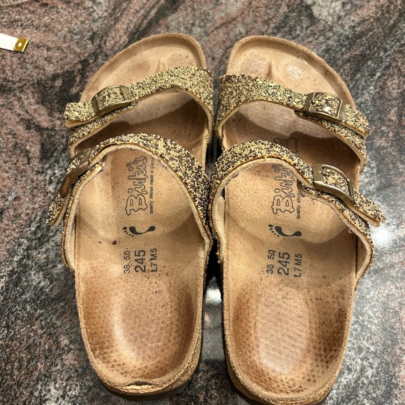 Birkenstock Birkis Sydney Gold Glitter Finish Sandals - Picture 3 of 8